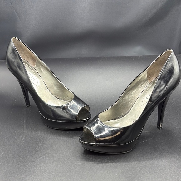 Guess Black Patent Leather Peep-Toe Heels size 7 - Picture 6 of 6